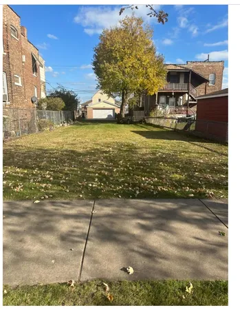 $8,000 | 3525 Grand Boulevard, East Chicago, IN 46312
