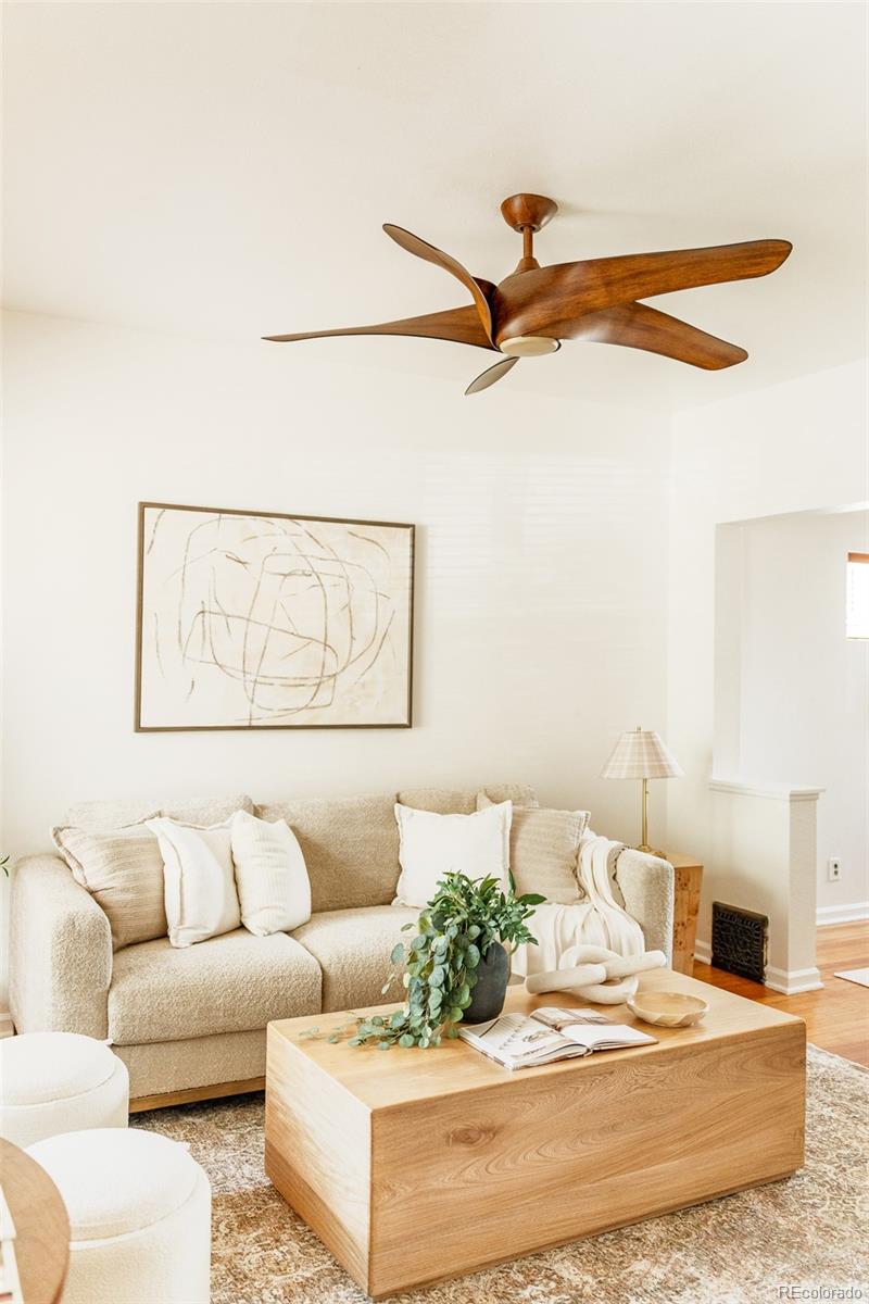 644 Logan Street Denver, CO 80203 - Photo 5 of 33