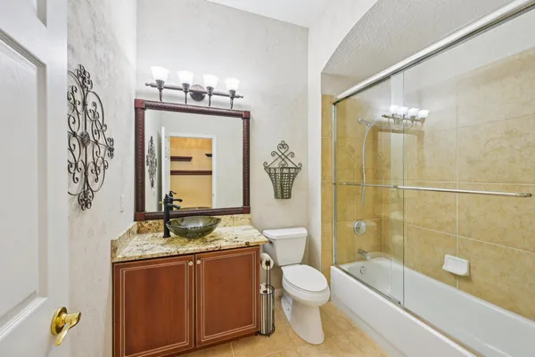 a house view with a outdoor space