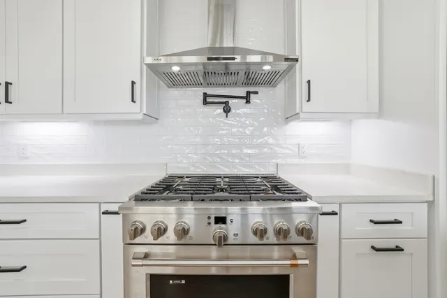 $1,225,000 | 145 Oak Bay Drive, Georgetown, SC 29440