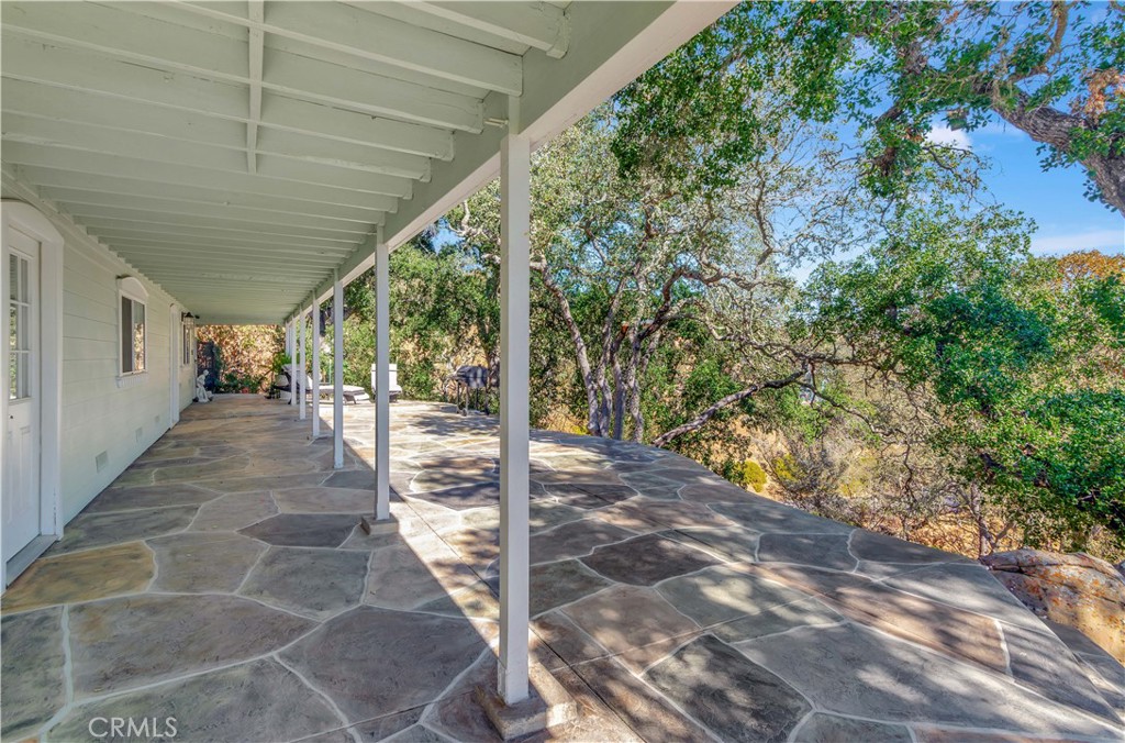 9345 Barranco Road Atascadero, CA 93422 - Photo 40 of 49 Guest house entrance.