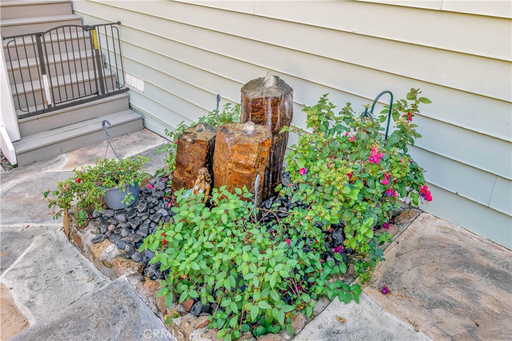 9345 Barranco Road Atascadero, CA 93422 - Photo 9 of 49 Water feature.