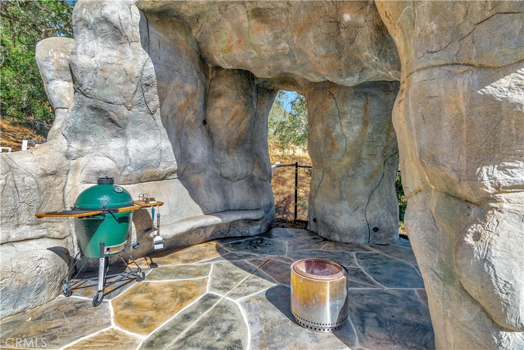 9345 Barranco Road Atascadero, CA 93422 - Photo 10 of 49