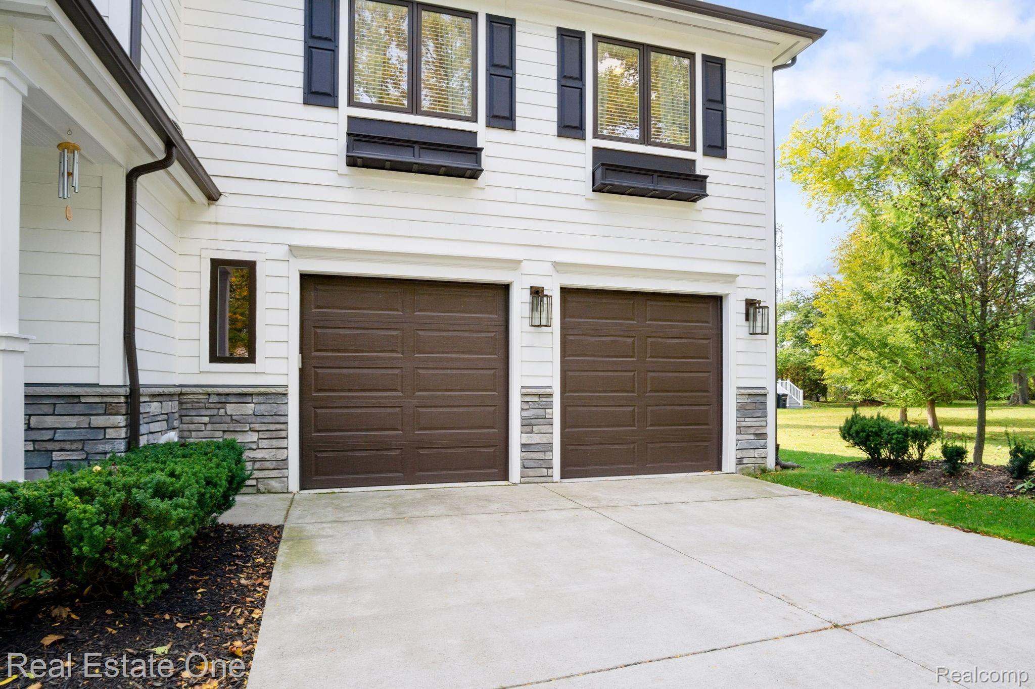 1700 Pembroke Road Birmingham, MI 48009 - Photo 45 of 61 7-web-or-mls-1700-Pembroke-Rd-7.jpg