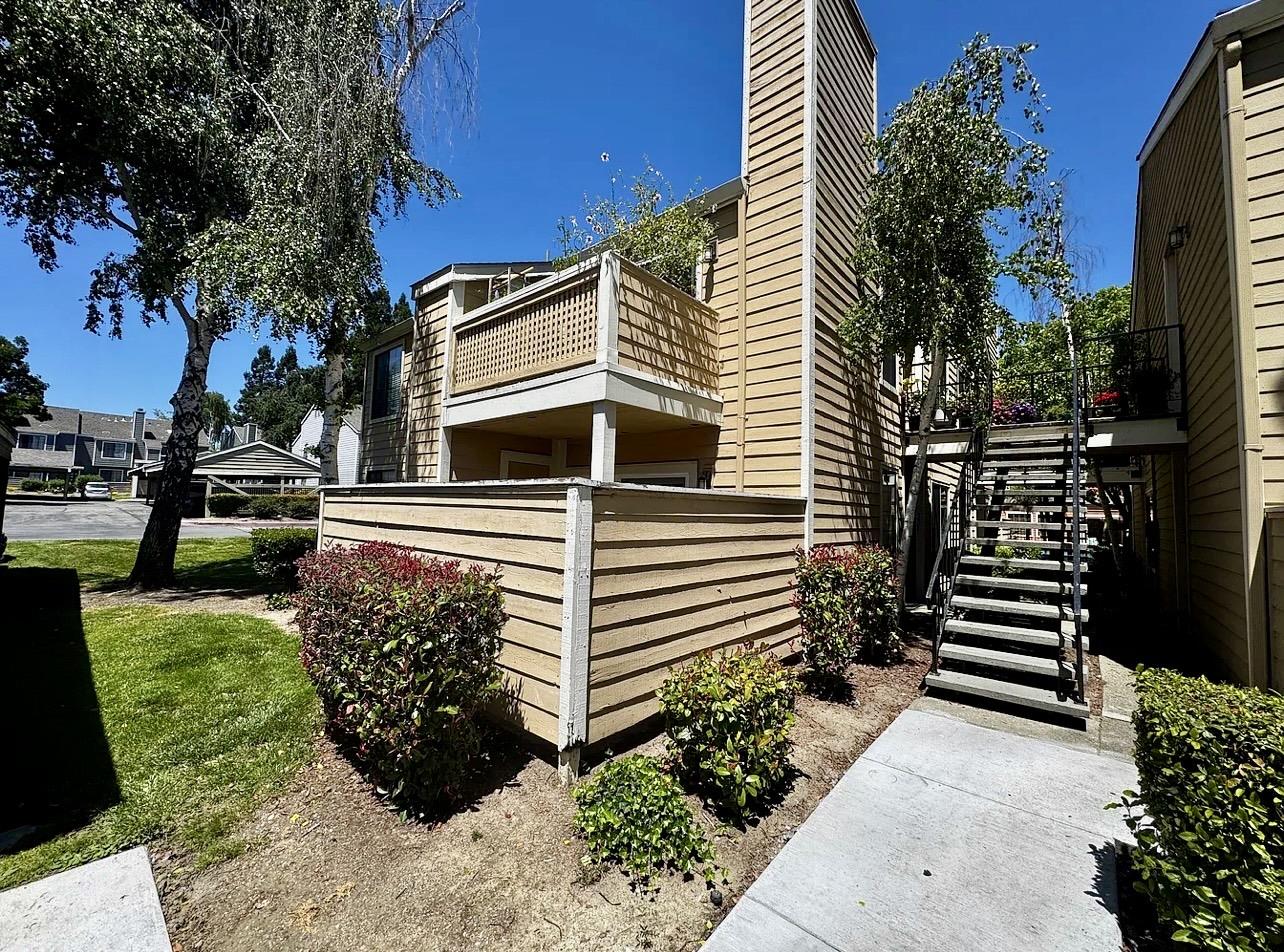 331 Eastridge Drive San Ramon, CA 94582 - Photo 1 of 15 a view of a back yard of the house