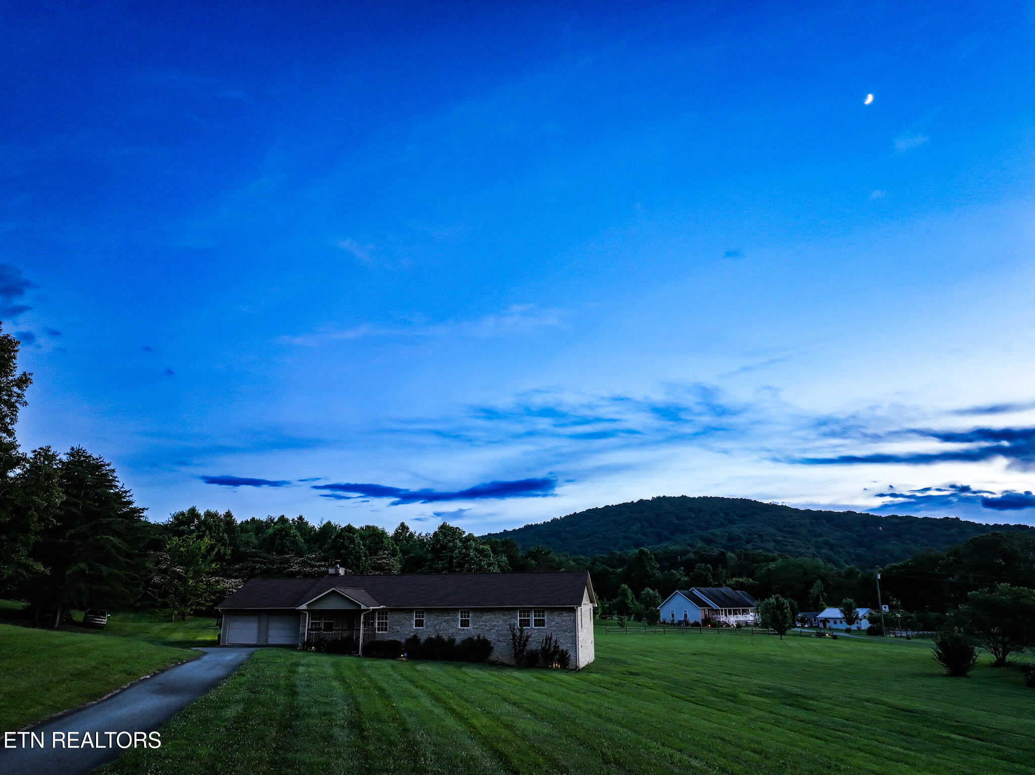 3643 Thomas Cross Road Sevierville, TN 37876 - Photo 12 of 48 Sunsert