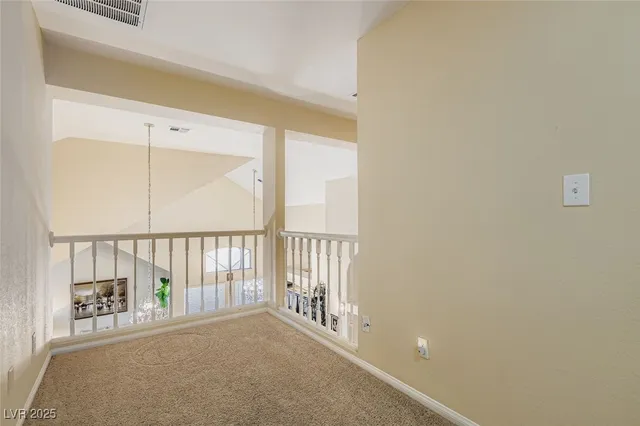 $570,000 | 405 Donner Pass Drive, Henderson, NV 89014
