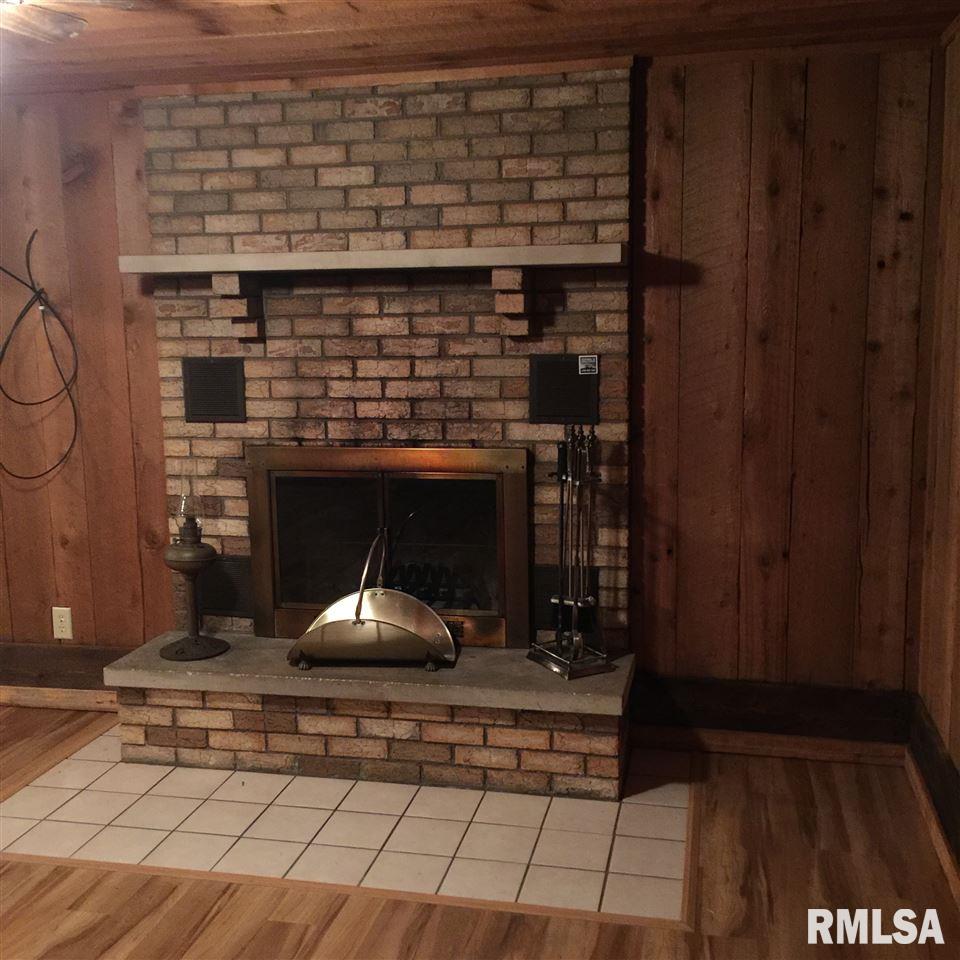 1537 Wiedman Road Metamora, IL 61548 - Photo 11 of 36 Gallery Image 11