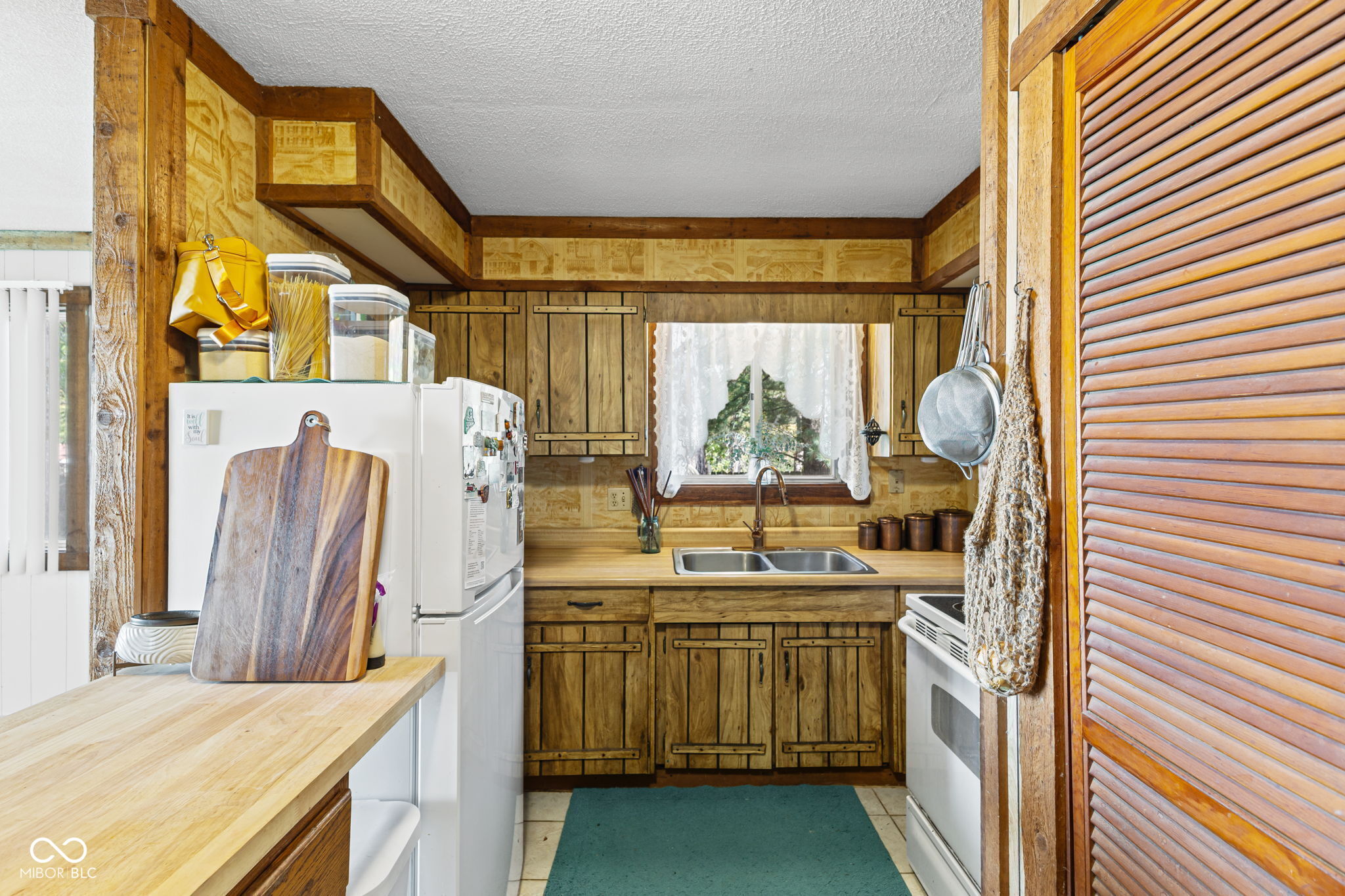 4555 Wolf Trail Poland, IN 47868 - Photo 14 of 32