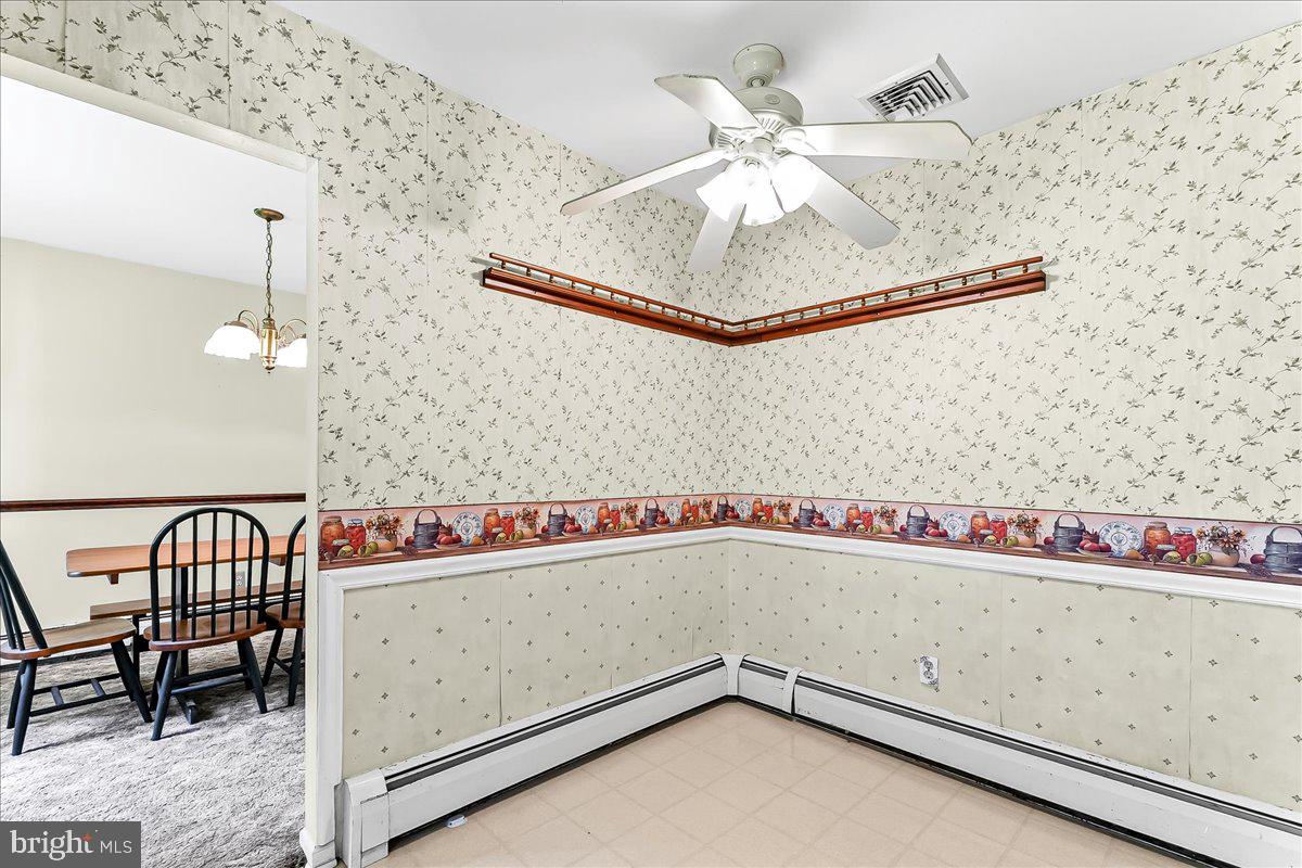 2108 Deer Path Nottingham, PA 19362 - Photo 16 of 39 Gallery Image 16
