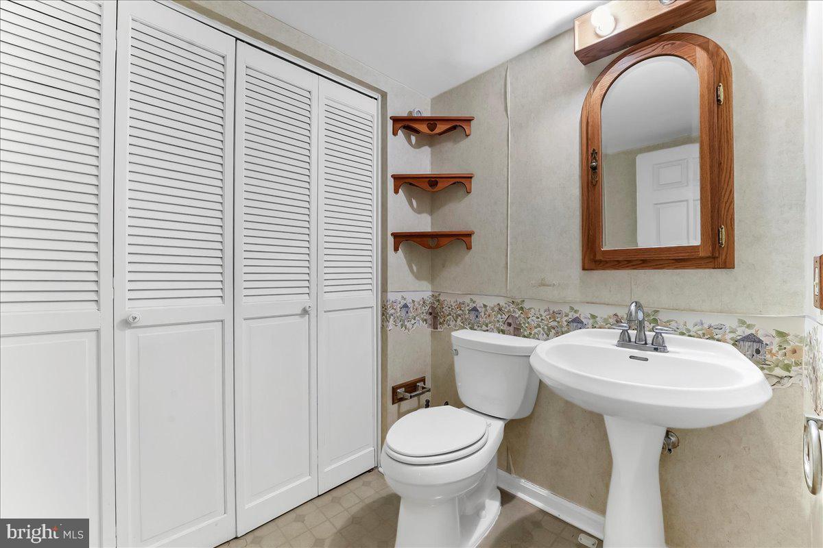 2108 Deer Path Nottingham, PA 19362 - Photo 18 of 39 Gallery Image 18