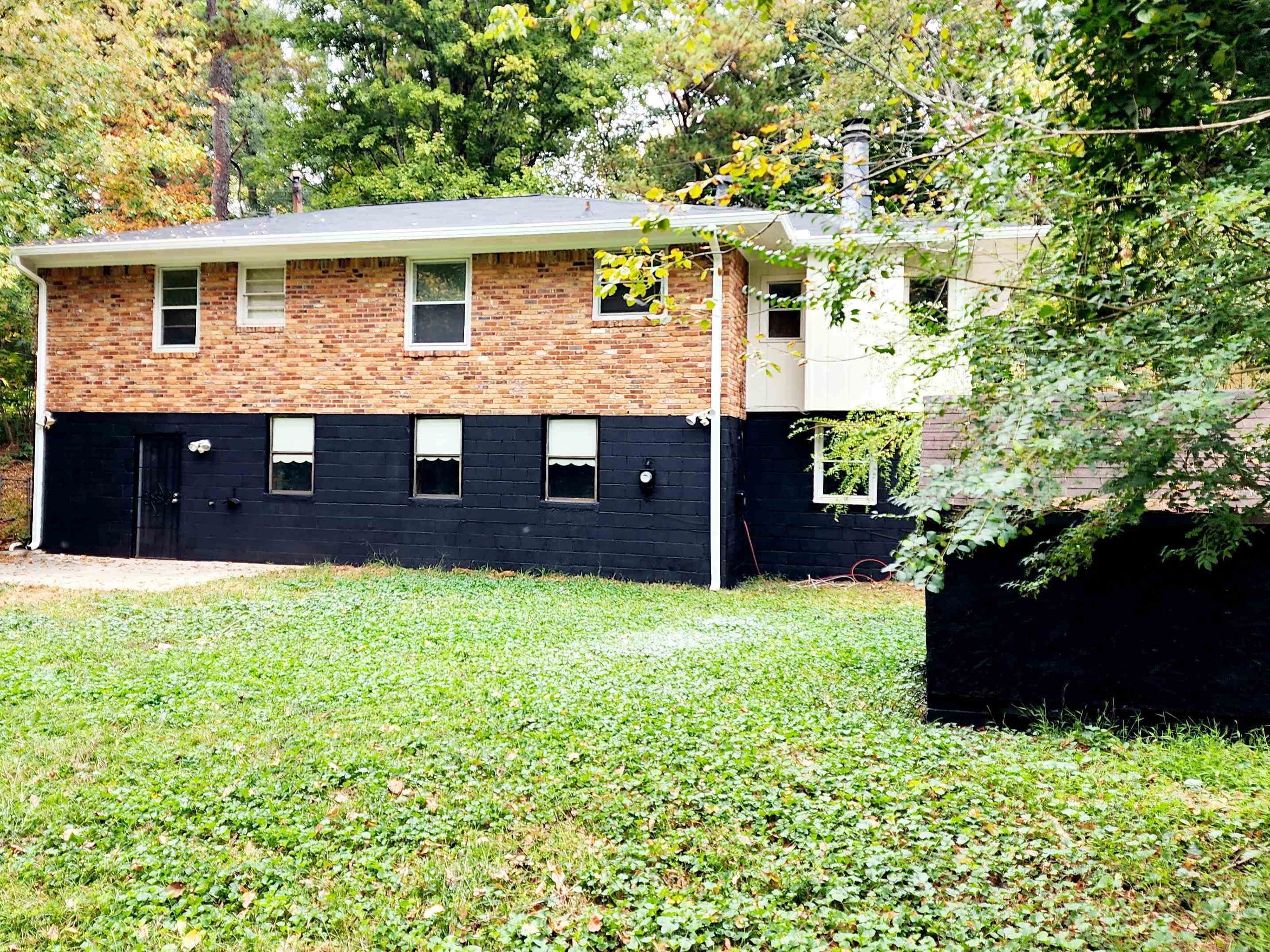 1808 Meadowglades Drive Decatur, GA 30035 - Photo 2 of 14