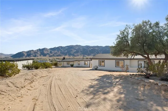 $369,000 | 72555 Nicholson Drive, Twentynine Palms, CA 92277