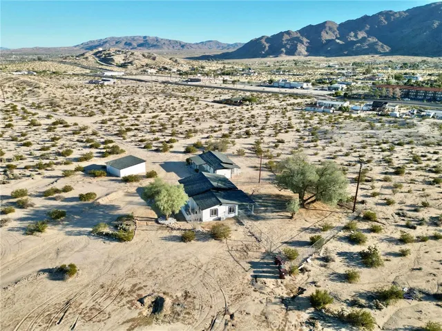 $369,000 | 72555 Nicholson Drive, Twentynine Palms, CA 92277