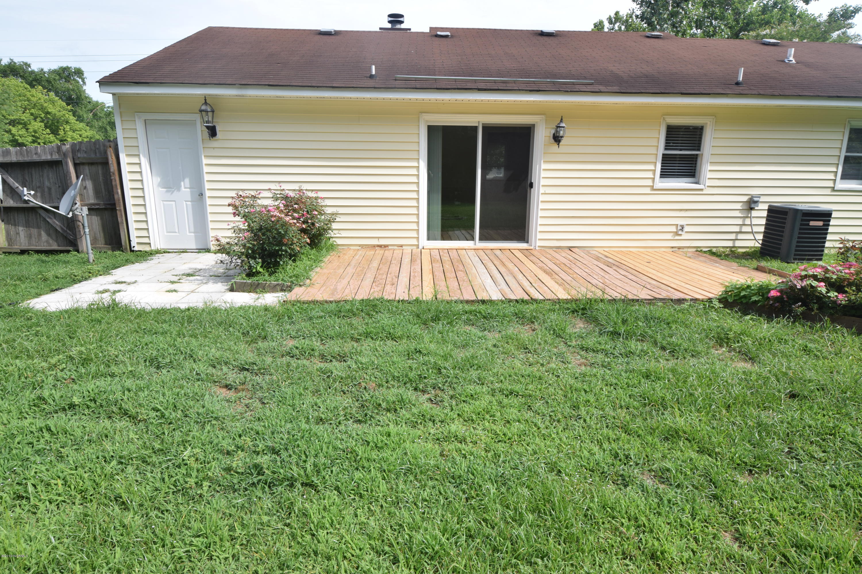 535 West Grantham Road New Bern, NC 28562 - Photo 19 of 23 13