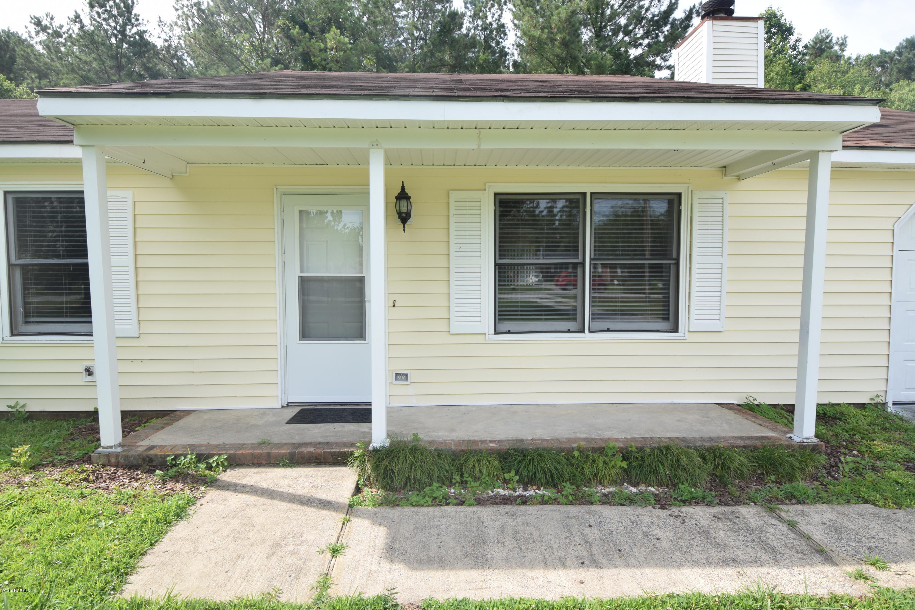 535 West Grantham Road New Bern, NC 28562 - Photo 2 of 23 2
