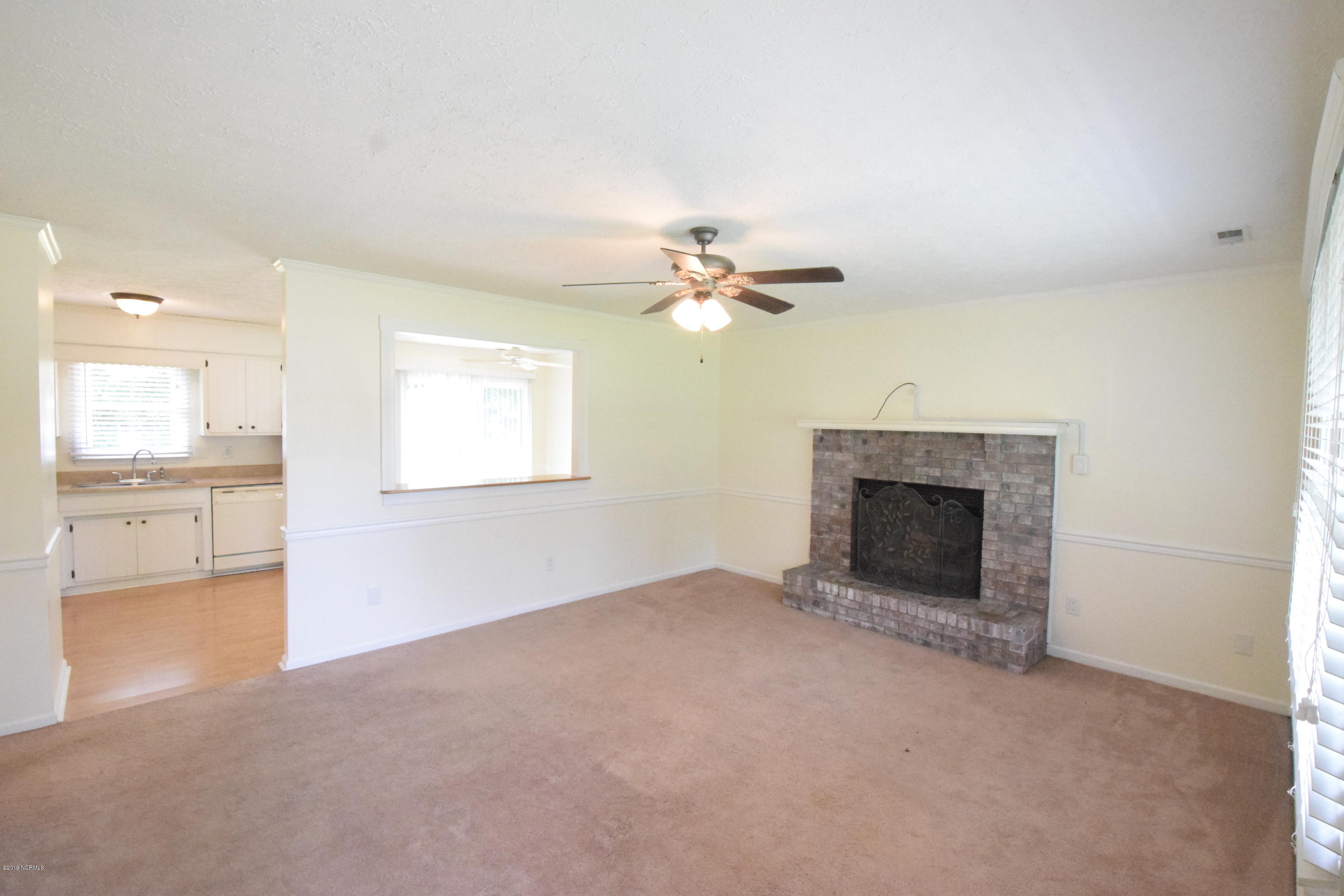 535 West Grantham Road New Bern, NC 28562 - Photo 3 of 23 3