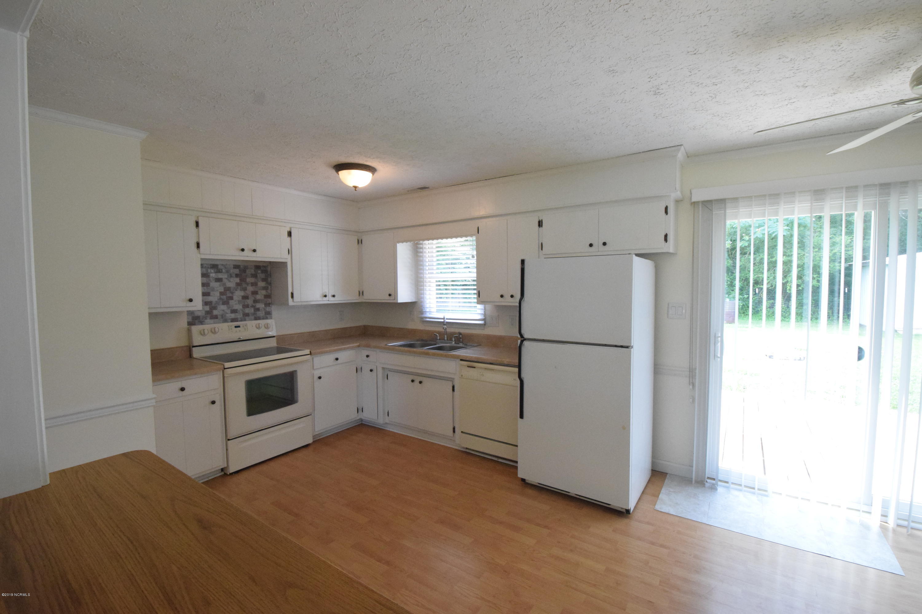 535 West Grantham Road New Bern, NC 28562 - Photo 8 of 23 5a