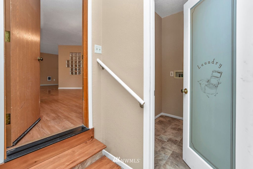 14215 Vail Road Southeast Yelm, WA 98597 - Photo 16 of 25 Gallery Image 16