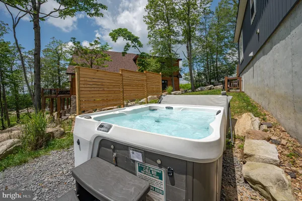 $829,900 | 226 Wisp Adventure Road, McHenry, MD 21541
