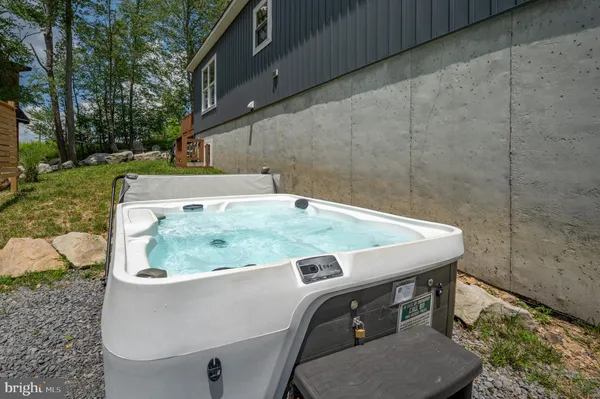 $829,900 | 226 Wisp Adventure Road, McHenry, MD 21541