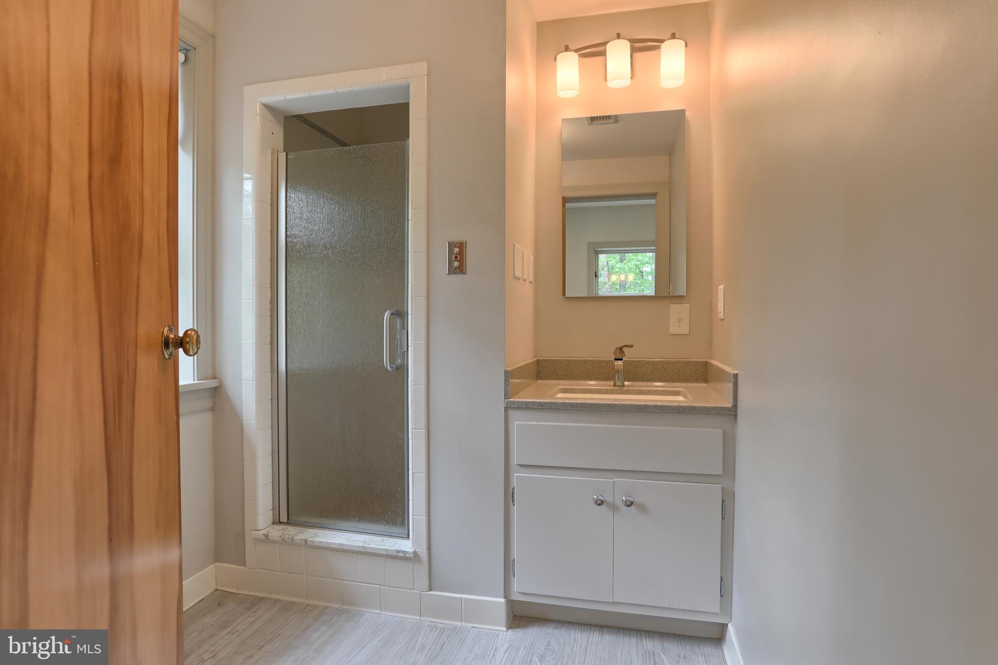 88 Laurel Ridge Road Hershey, PA 17033 - Photo 37 of 44 Fourth bedroom - full bath