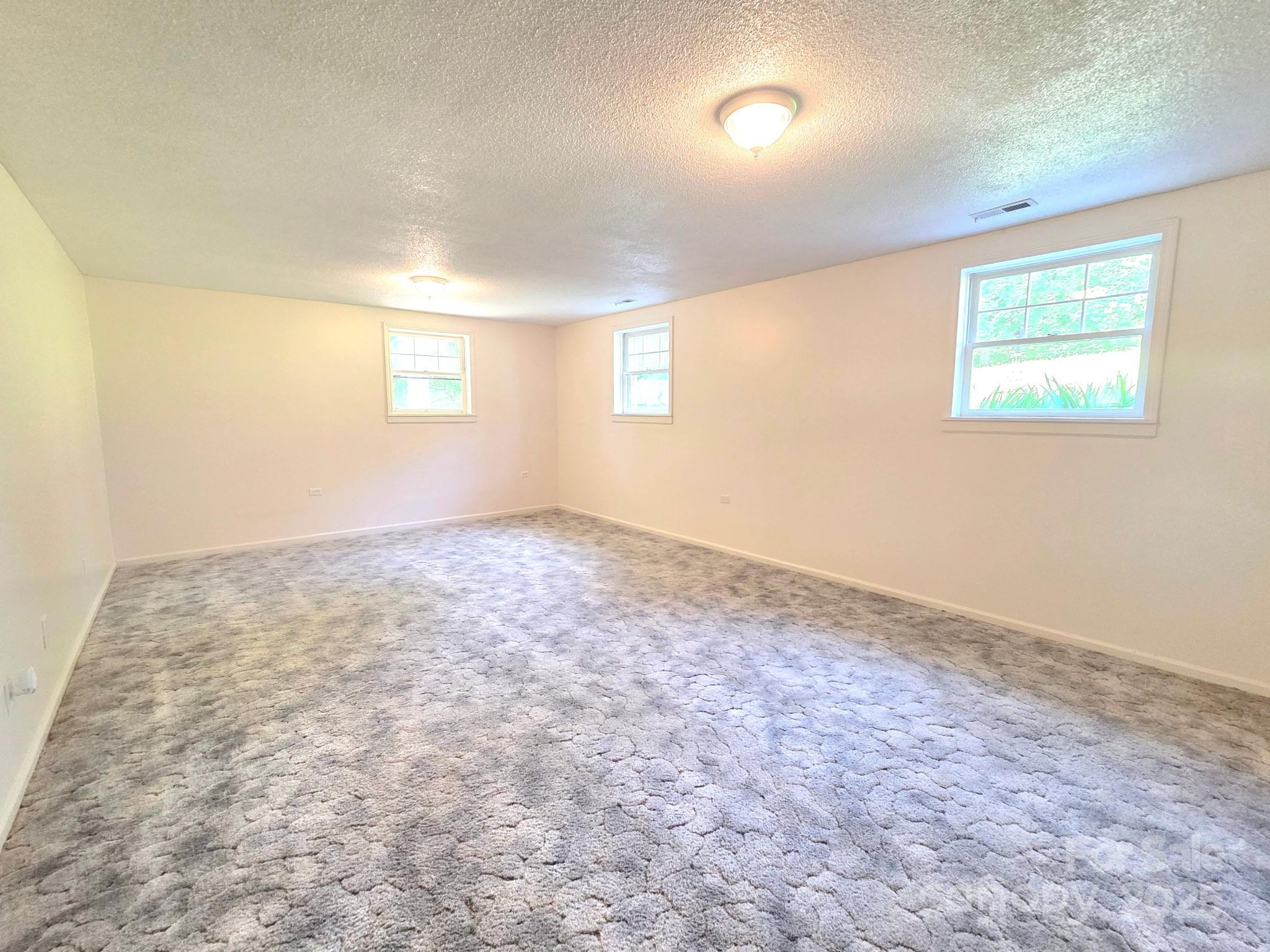 717 2nd Street Southwest Conover, NC 28613 - Photo 8 of 14 Gallery Image 8