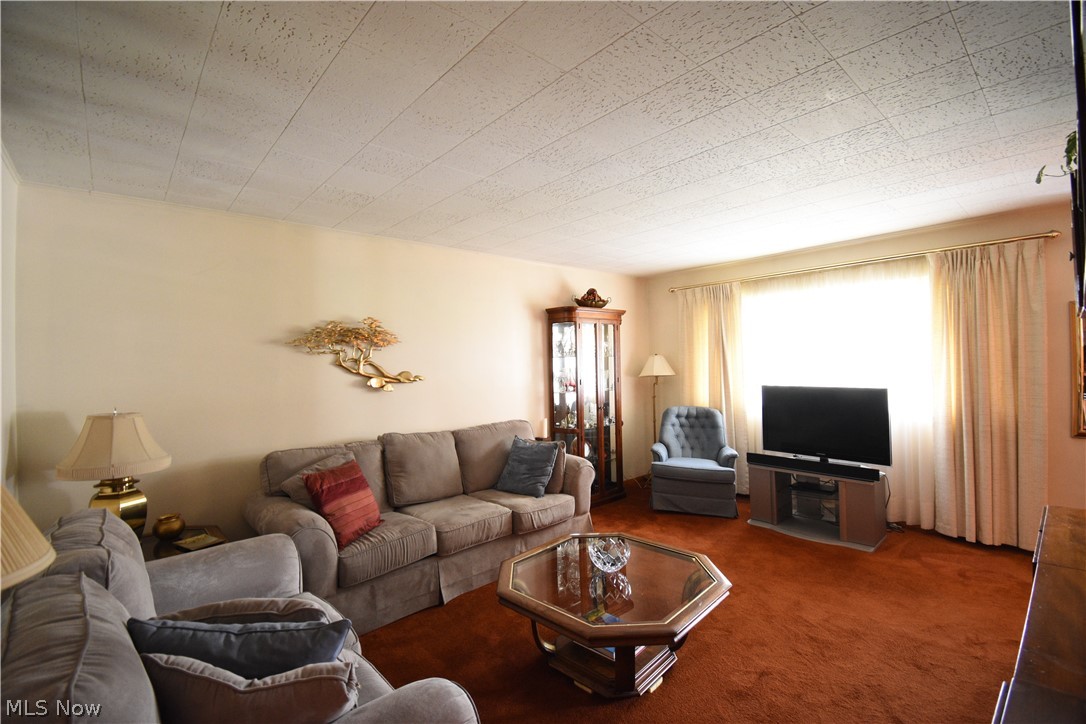 345 Overlook Boulevard Struthers, OH 44471 - Photo 7 of 35 Gallery Image 7