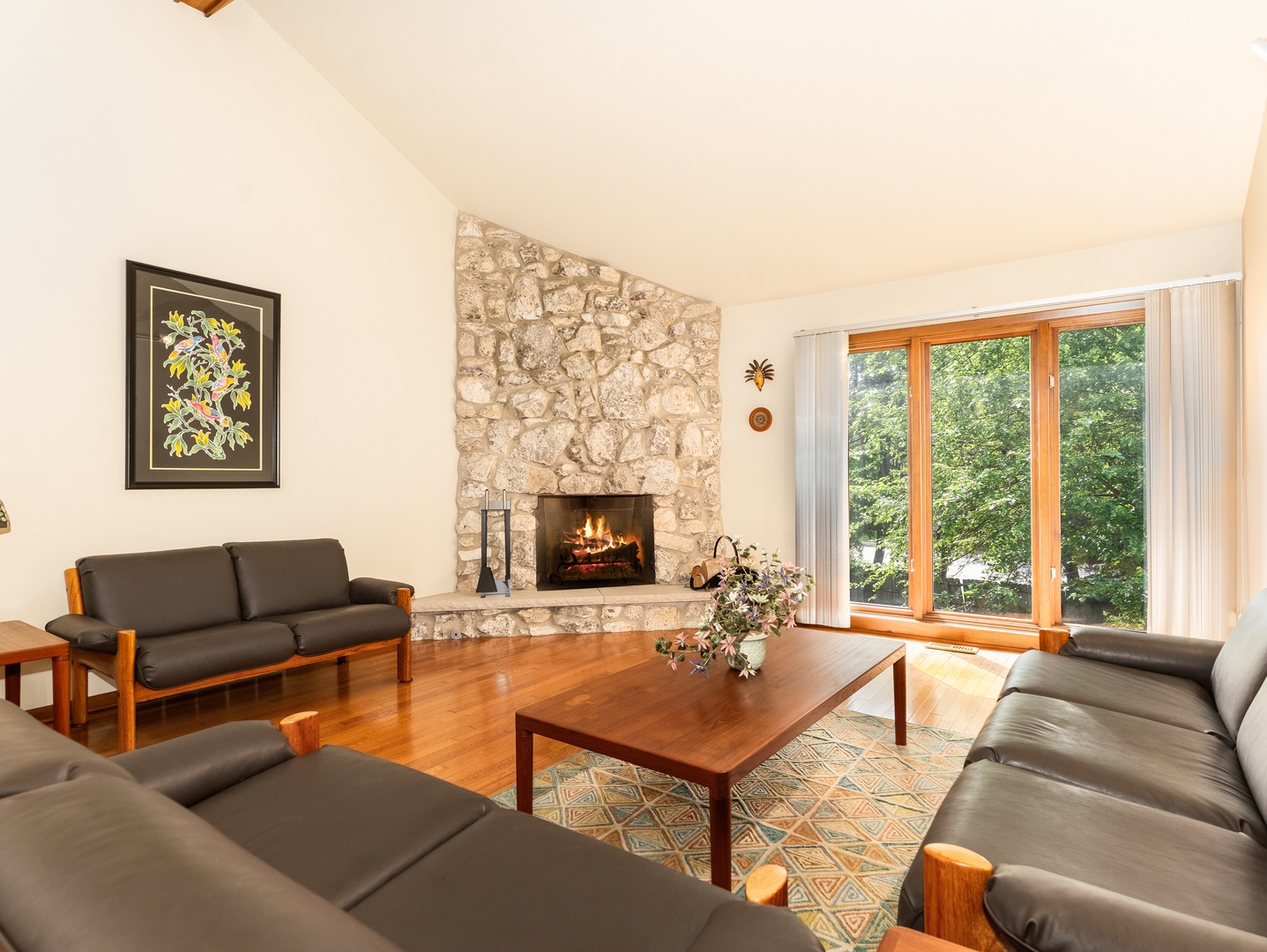 1925 Pine Road Lisle, IL 60532 - Photo 4 of 51