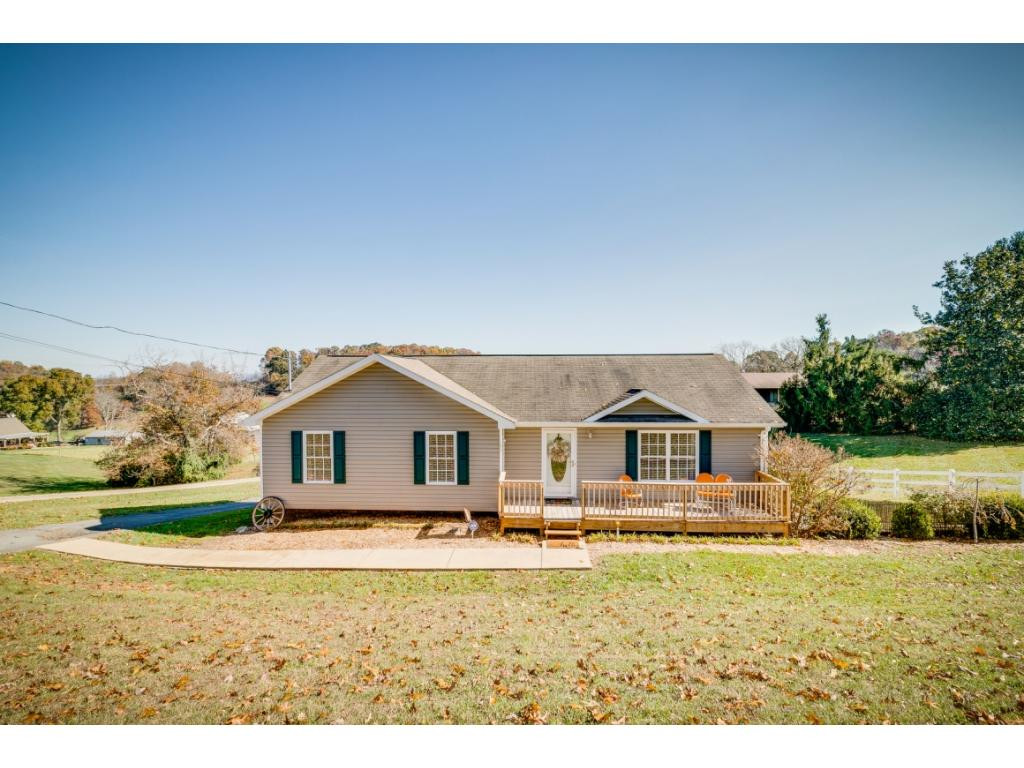 252 Eastern Star Road Kingsport, TN 37663 - Photo 1 of 35 Photo 1