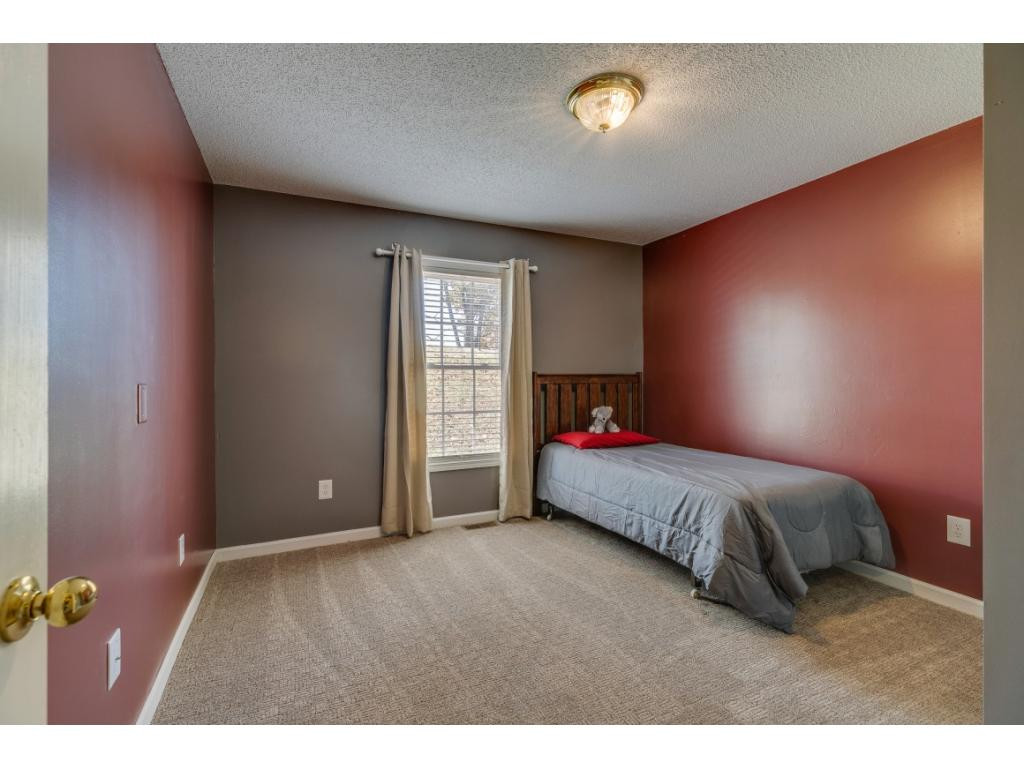 252 Eastern Star Road Kingsport, TN 37663 - Photo 17 of 35 Photo 18