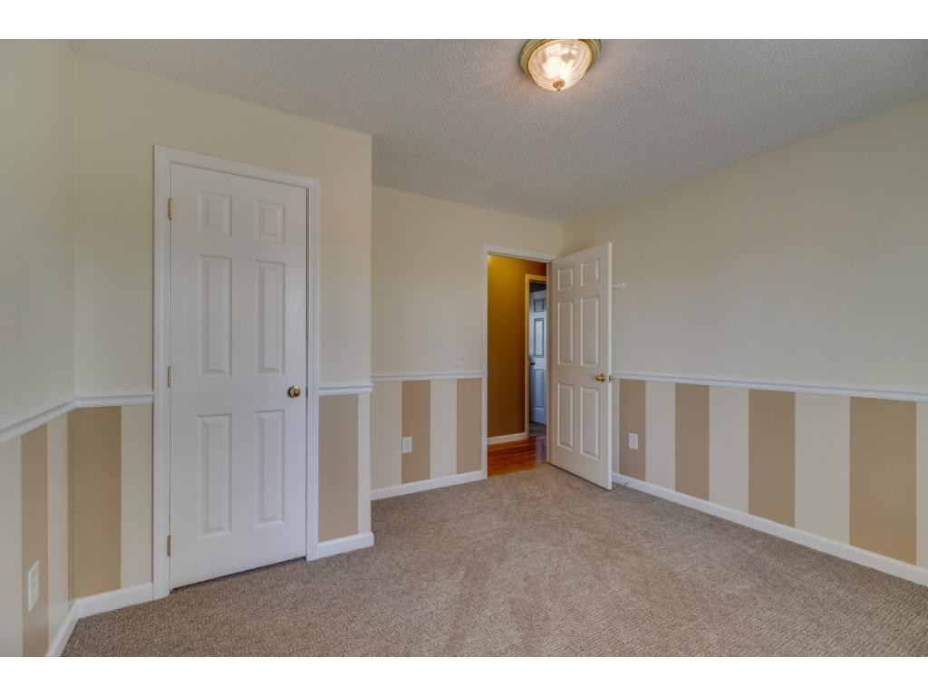252 Eastern Star Road Kingsport, TN 37663 - Photo 21 of 35 Photo 22
