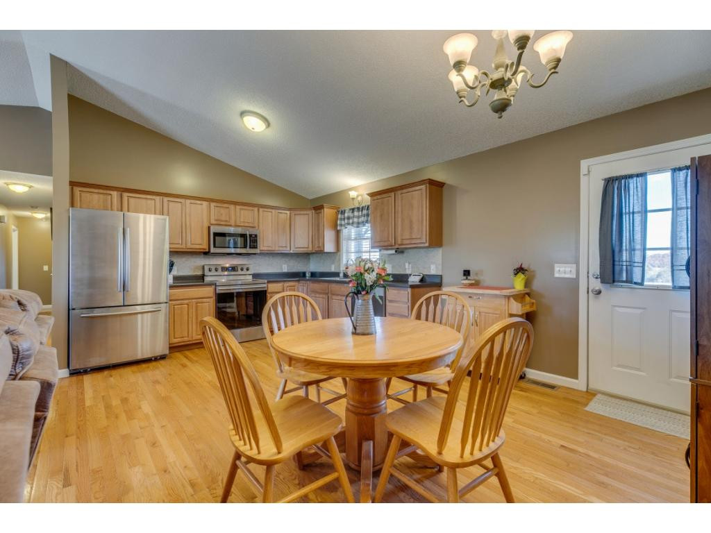 252 Eastern Star Road Kingsport, TN 37663 - Photo 8 of 35 Photo 8