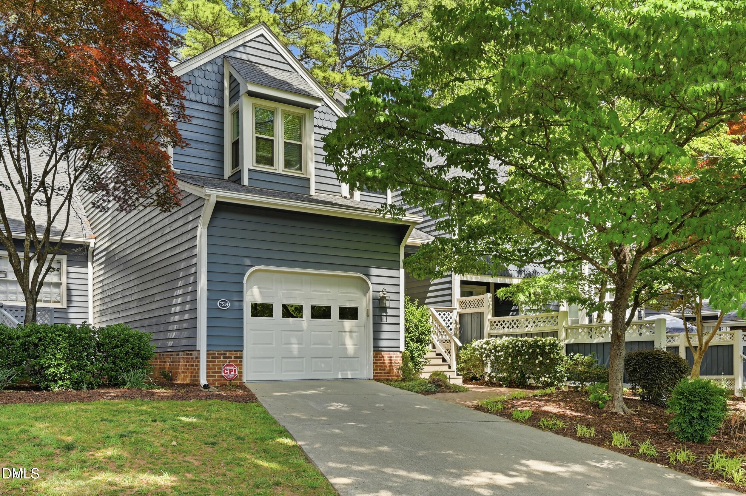 7514 Wellesley Park South Raleigh, NC 27615 - Photo 3 of 47 012