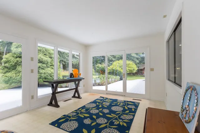 $925,000 | 5983 Labs Run Lane, Penn Laird, VA 22846