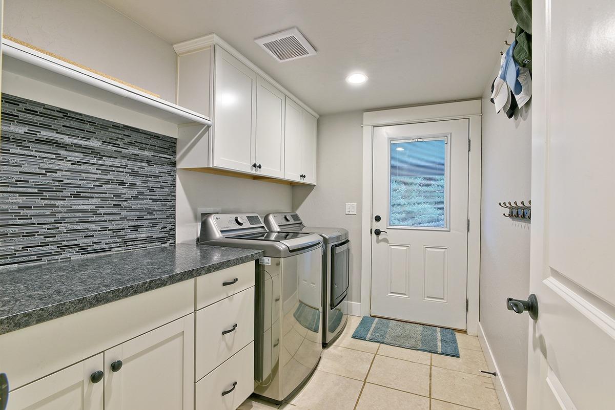 2855 Sundown Road Medford, OR 97501 - Photo 25 of 35 Additional Photo