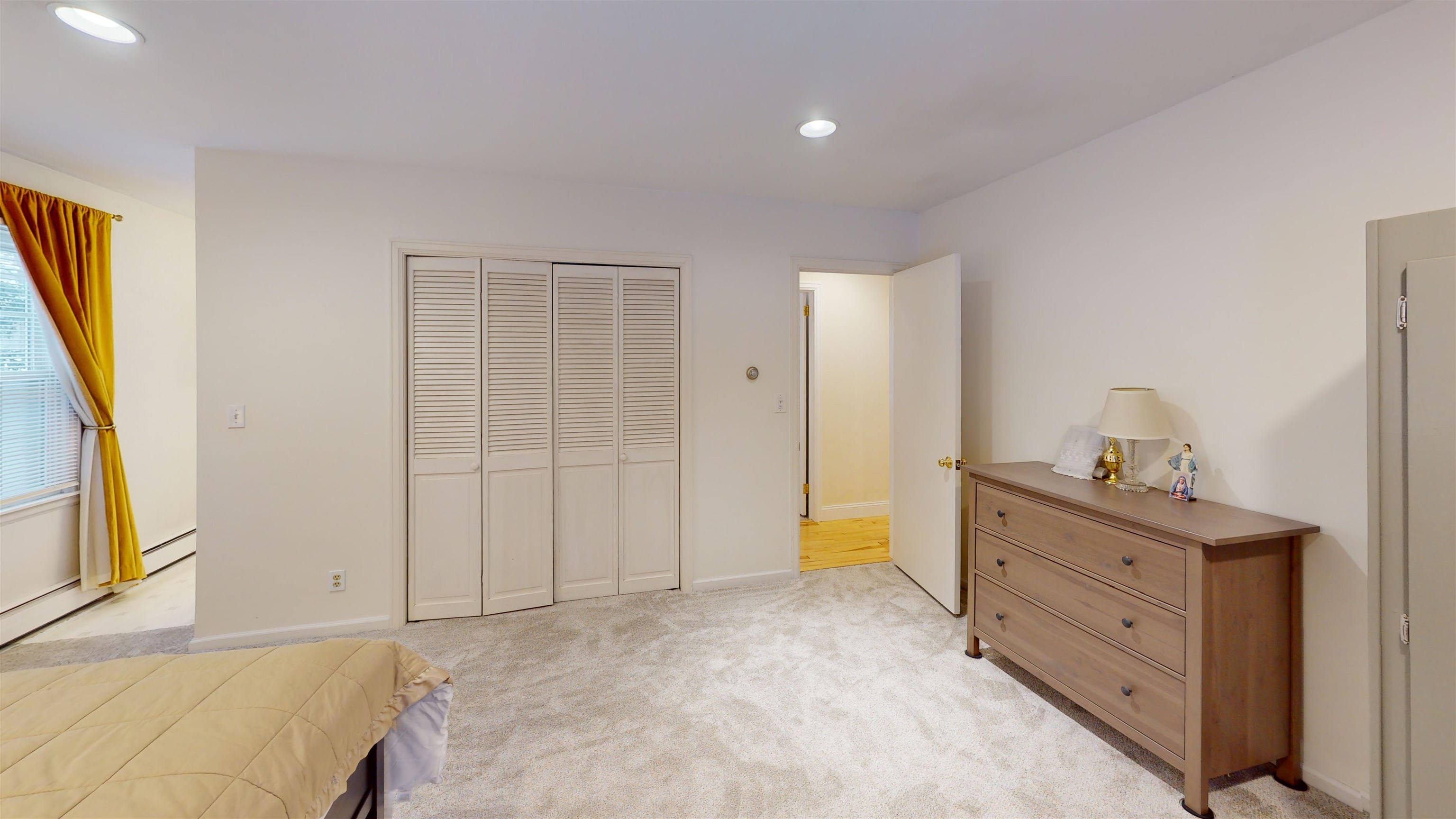 153 Pine Circle Bennington, VT 05201 - Photo 16 of 39