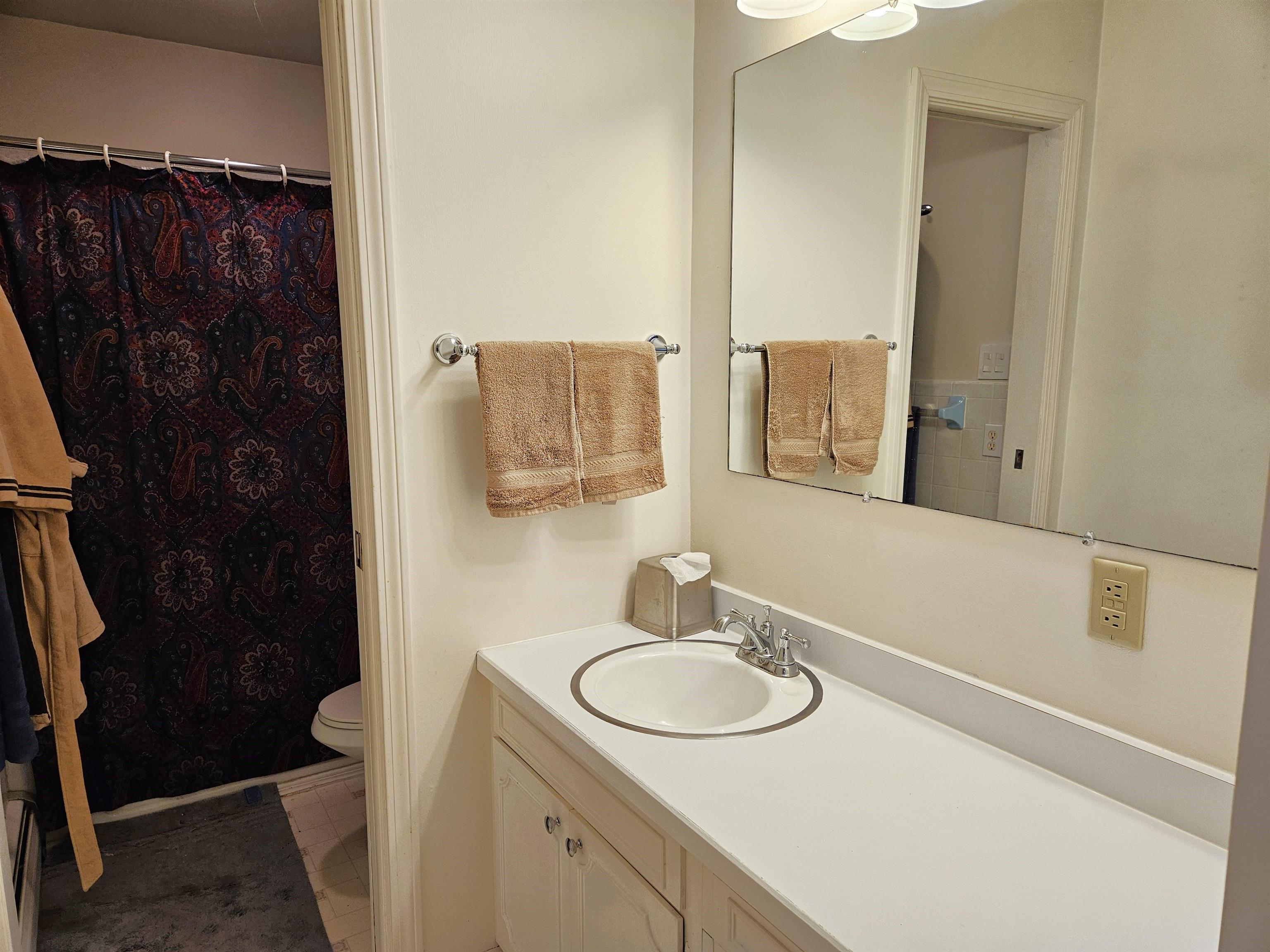 153 Pine Circle Bennington, VT 05201 - Photo 17 of 39