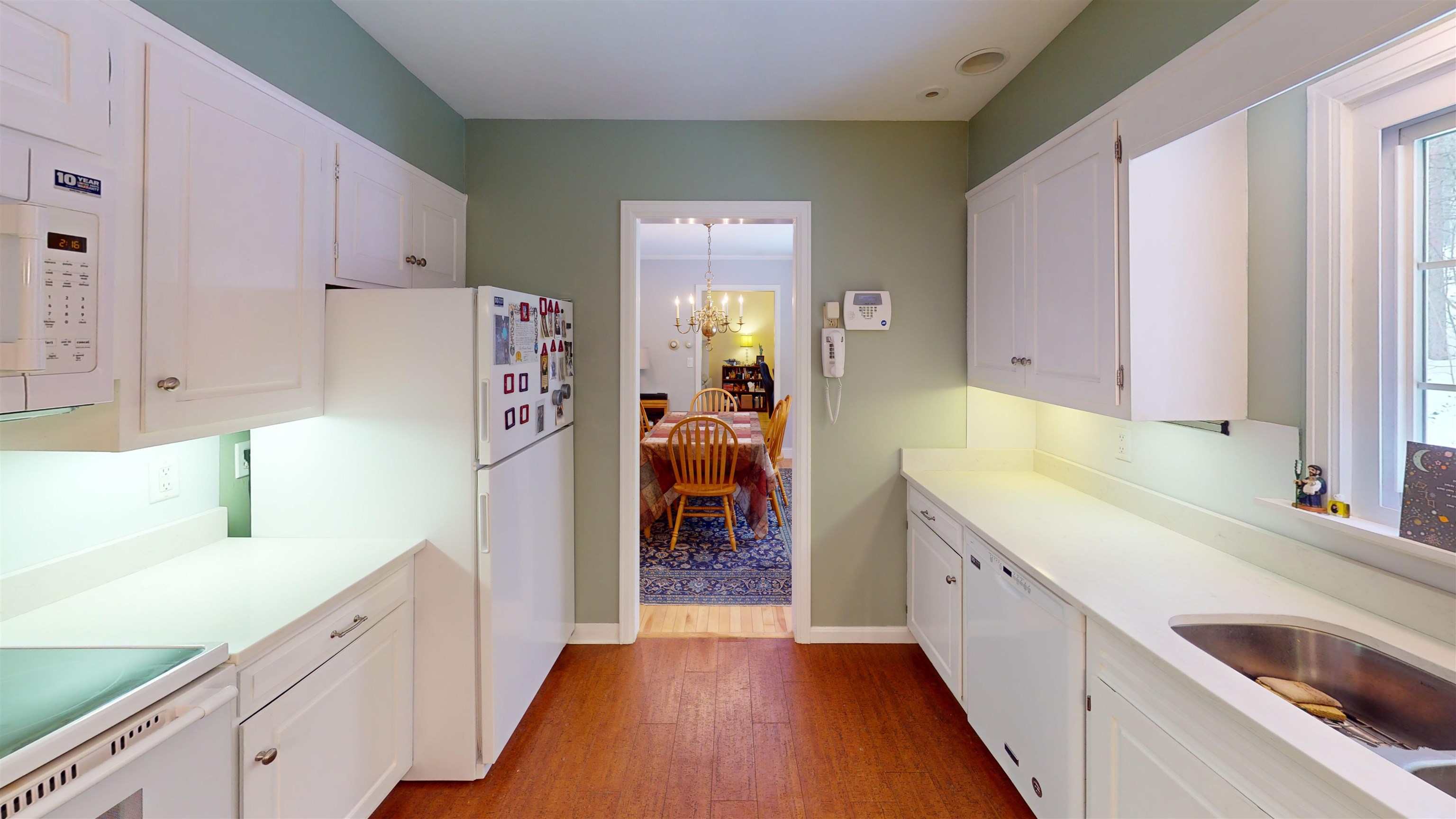 153 Pine Circle Bennington, VT 05201 - Photo 9 of 39