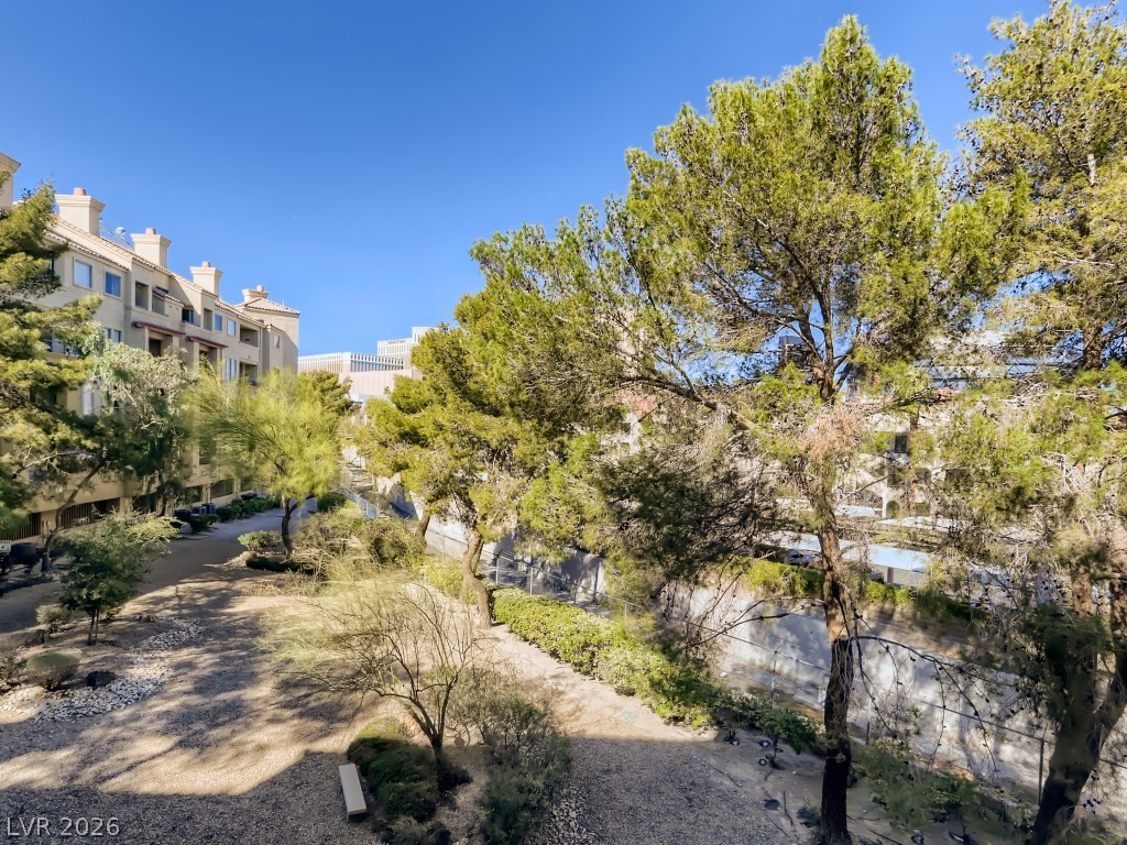 260 East Flamingo Road, Unit 220 Las Vegas, NV 89169 - Photo 21 of 33