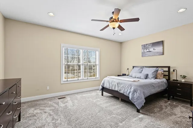 $259,900 | 207 School Street, Royal, IL 61871