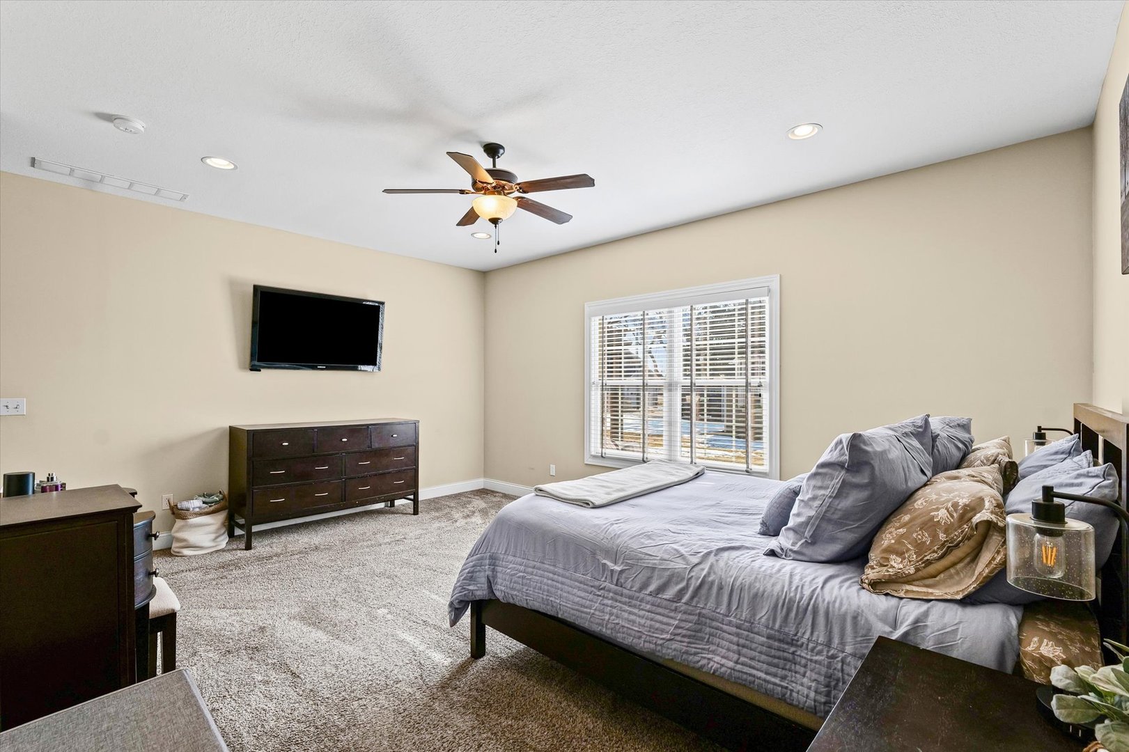 207 School Street Royal, IL 61871 - Photo 17 of 29