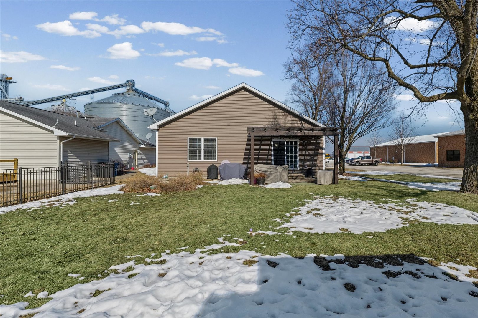 207 School Street Royal, IL 61871 - Photo 26 of 29