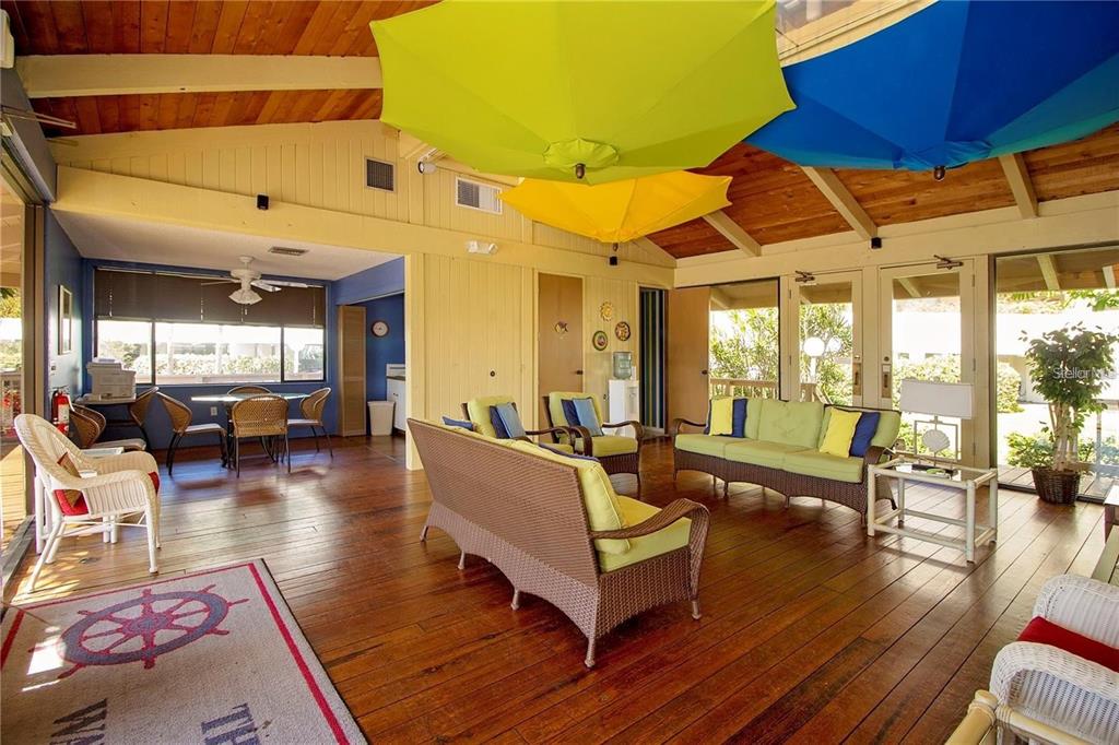 9604 Cortez Road West, Unit 421 Bradenton, FL 34210 - Photo 32 of 37