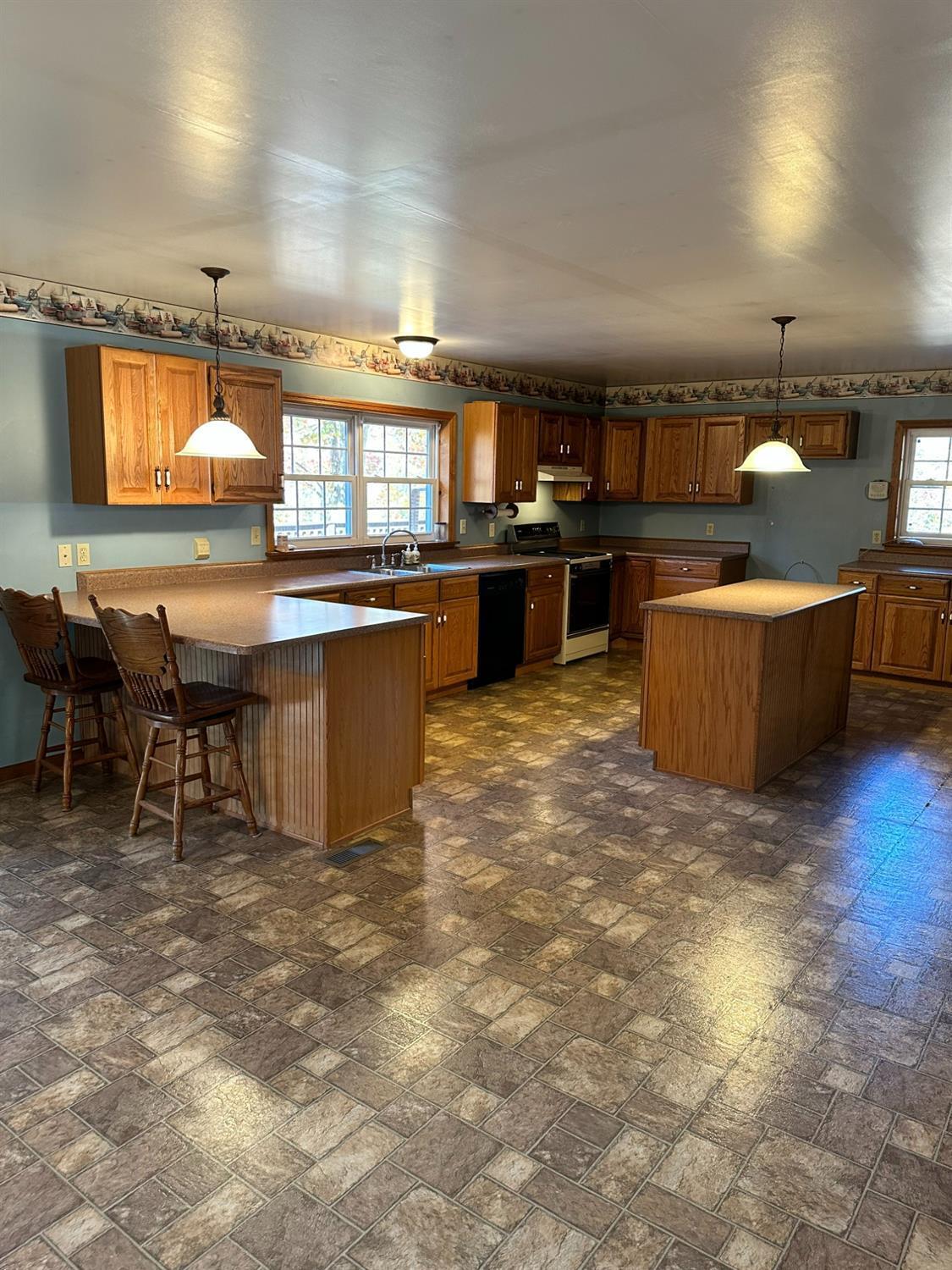 11351 Butler Road Hillsboro, OH 45133 - Photo 5 of 41