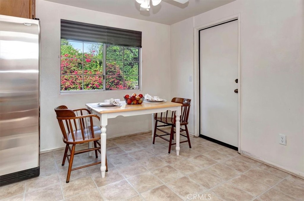 20210 Dickson Court Walnut, CA 91789 - Photo 6 of 26 Inviting and cozy breakfast nook.