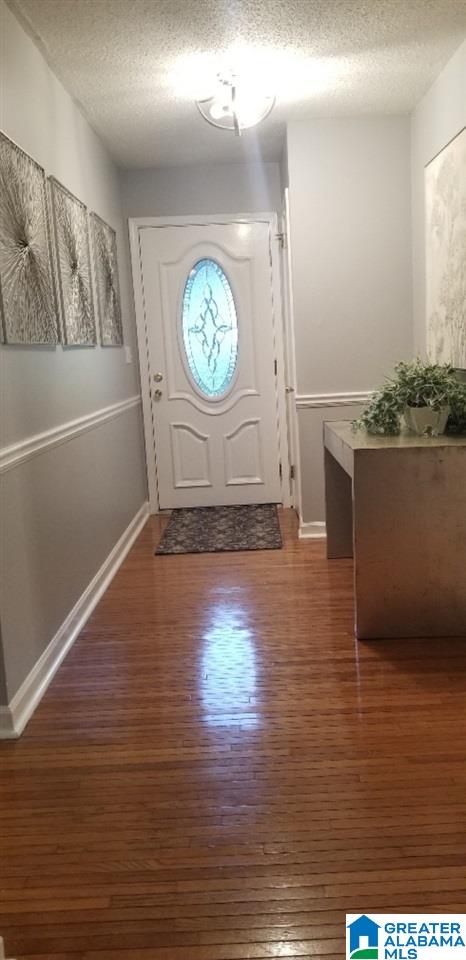 813 Colonial Drive Alabaster, AL 35007 - Photo 2 of 20