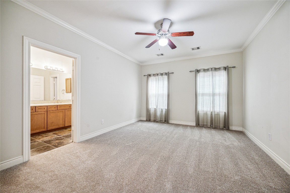 5841 Katy Street Houston, TX 77007 - Photo 5 of 14