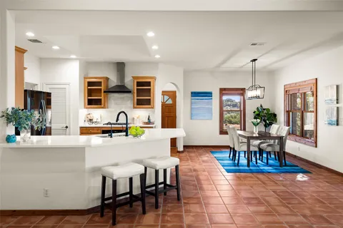 $899,000 | 300 Sundown Ridge, Austin, TX 78737