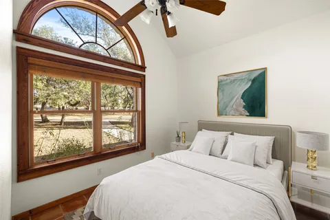 $899,000 | 300 Sundown Ridge, Austin, TX 78737